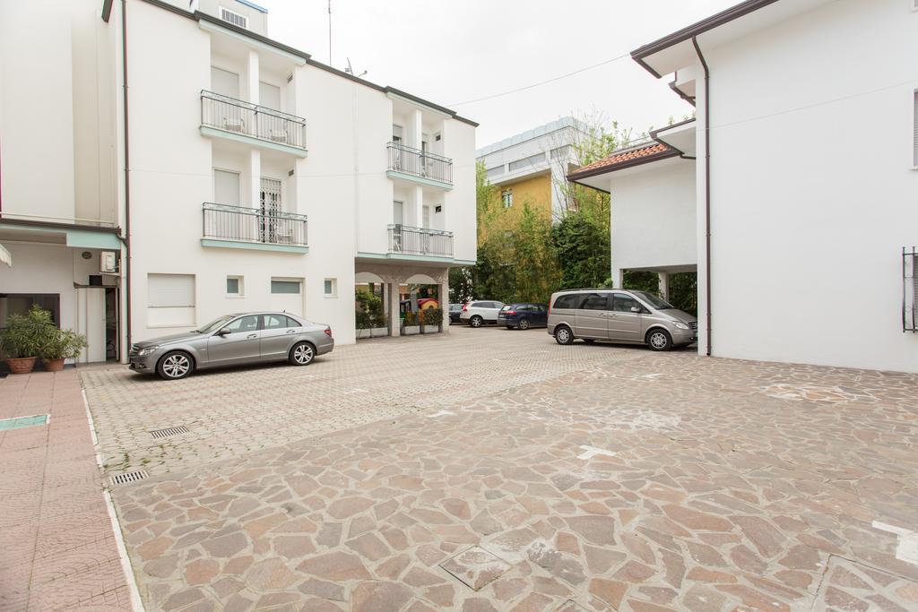Hotel Giamaika 3*